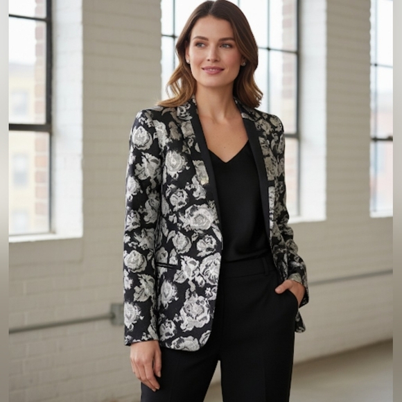 Juicy Couture Jacquard Floral Metallic Blazer Size 8 - Picture 15 of 15